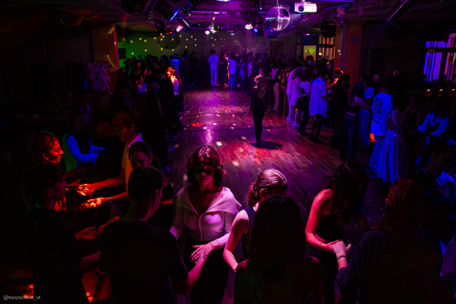 20231028 Halloween Tanzparty 3034